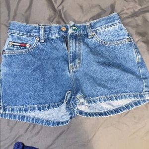 Super Cute Tommy Hilfiger Shorts